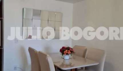 Apartamento com 2 quartos à venda na Rua Óbidos, Bento Ribeiro, Rio de Janeiro, 72 m2 por R$ 355.000