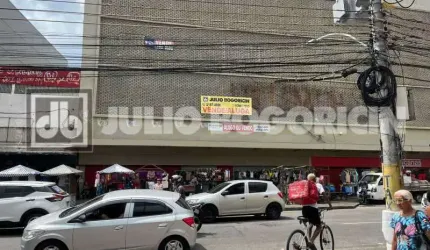 Ponto comercial para alugar na Estrada do Portela, Madureira, Rio de Janeiro, 3 m2 por R$ 189.000