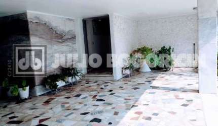 Casa com 3 quartos à venda na Rua Ferreira de Andrade, Cachambi, Rio de Janeiro, 344 m2 por R$ 880.000