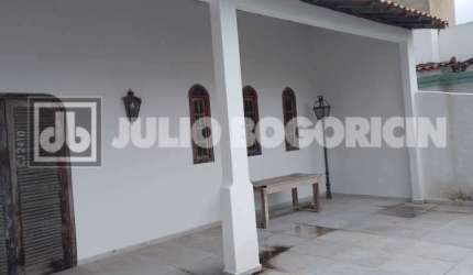 Casa em condomínio fechado com 3 quartos à venda na Rua Ramos da Fonseca, Lins de Vasconcelos, Rio de Janeiro, 255 m2 por R$ 800.000