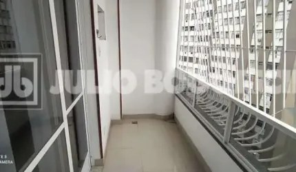 Apartamento com 3 quartos à venda na Avenida Almirante Ary Parreiras, Icaraí, Niterói, 140 m2 por R$ 600.000