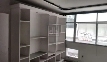 Sala comercial com 1 sala à venda na Rua Luiz Leopoldo Fernandes Pinheiro, Centro, Niterói, 40 m2 por R$ 220.000