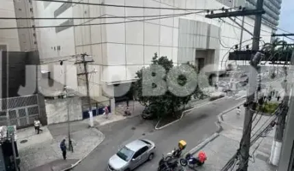 Apartamento com 2 quartos à venda na Rua Quinze de Novembro, Centro, Niterói, 75 m2 por R$ 360.000