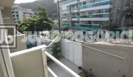 Casa com 3 quartos para alugar na Rua Leonardo Vilas Boas, São Francisco, Niterói, 250 m2 por R$ 8.200