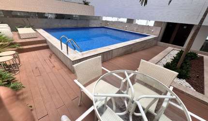 Ótimo apartamento a uma quadra do mar