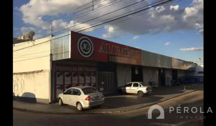 Prédio Inteiro em Setor Coimbra  -  Goiânia