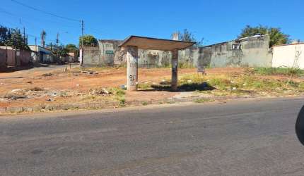 Lote / Terreno em Setor Garavelo  -  Aparecida de Goiânia