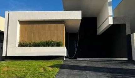 Casa de Condomínio em Jardim Veneza  -  Senador Canedo