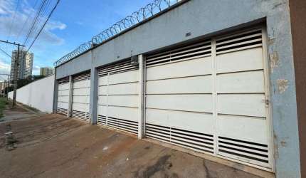 Casa 03, 1 quarto, Rua C-66, Setor Sudoeste - Goiânia