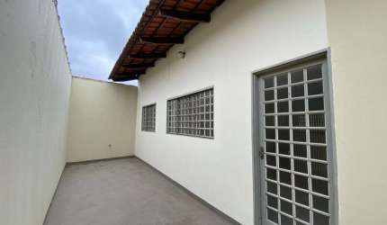 Casa Nº 02, 02 quartos, Av 24 de Outubro, Setor Campinas