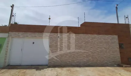 Casa com piscina em ótima localização no bairro Mosqueiro.