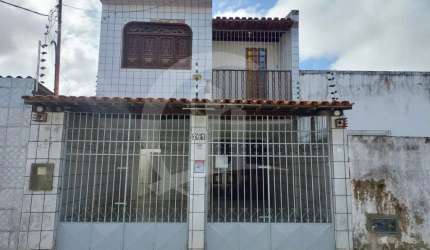 Casa para Locação no bairro José Conrado de Araujo