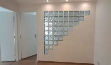 ALUGA-SE CONJ. COMERCIAL EM MOEMA - PROX. AO SHOPPING E AO METRÔ.