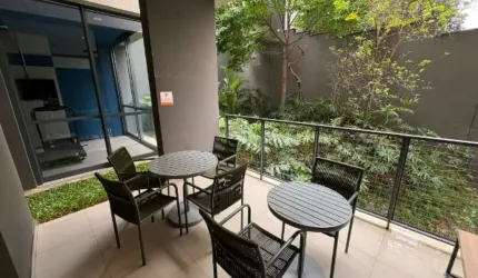 VENDE-SE APTO NOVO - RICO EM  ARMÁRIOS - NO CORAÇÃO DE PERDIZES.