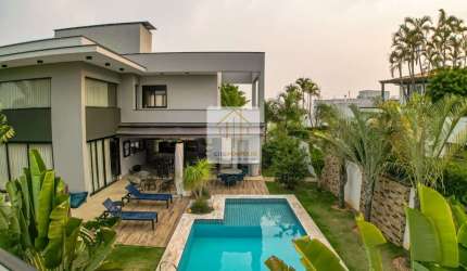 Luxuosa Casa em Condomínio à Venda em Indaiatuba-SP, no Jardim Esplendor: 3 Quartos, 3 Suítes, 3 Salas, 4 Banheiros, 6 Vagas, 427,12 m²!