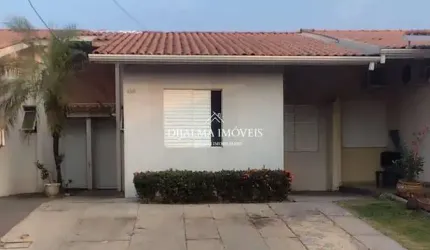Casa a Venda em condomínio Fechado com 3 quartos e 2 vagas em Várzea Grande