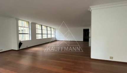 Apartamento à venda em Higienópolis | 4 Dormitórios (1 Suíte), 3 Vagas.