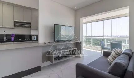 Apartamento em Pinheiros á Venda com 2 dorms 1 Suíte e 1 Vaga  60m² A.Ù.