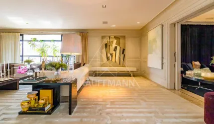 Apartamento à Venda no Jardim Paulista - 4 Suítes, 5 Vagas e 600m² de Área Útil