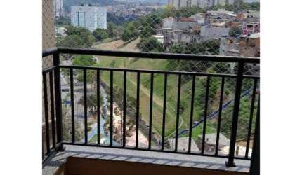Apartamento para alugar ou vender - Jardim Tupanci - Barueri/SP
