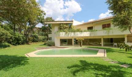 Casa com 4 quartos à venda na Rua Doutor Queirós Guimarães, --, Jardim Guedala, São Paulo por R$ 5.900.000