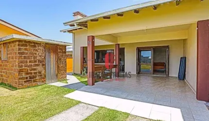 Casa com 2 dormitórios à venda, 100 m² por R$ 330.000,00 - Balneário Atlântico - Arroio do Sal/RS