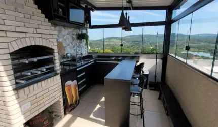 APARTAMENTO DE COBERTURA NO COLONIAL