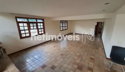 Ponto Comercial/Loja para Aluguel no Bairro Santa Tereza com 600 m² de Área Útil