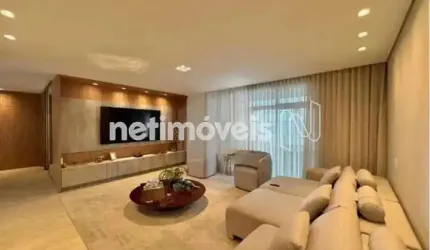Apartamento à venda no bairro Lourdes com 178 m² e 3 dormitórios/quartos disponíveis.