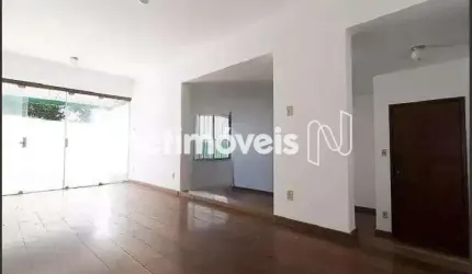 Apartamento à venda no Carmo com 266 m² e 4 dormitórios/quartos disponíveis.