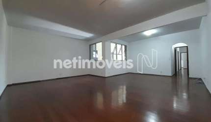 Apartamento à venda no bairro Funcionários com 151 m² e 4 dormitórios/quartos.