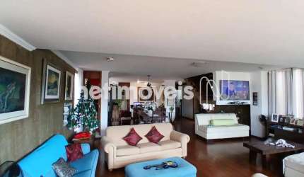 Cobertura para alugar no bairro Santa Lúcia com 4 dormitórios e 303 m².