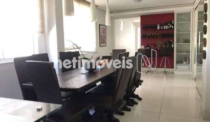 Apartamento à venda em Funcionários com 227 m² e 4 dormitórios/quartos disponíveis