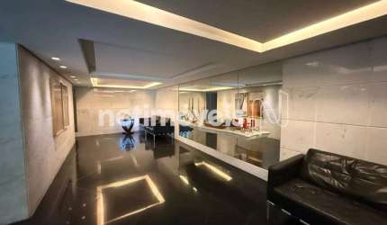 Apartamento à venda no bairro Lourdes com 110m² e 3 dormitórios/quartos disponíveis