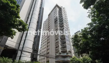 Apartamento à venda no bairro Funcionários com 4 dormitórios/quartos e 252 m².