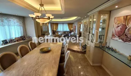 Apartamento à venda no bairro Funcionários com 238 m² e 4 dormitórios/quartos