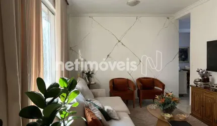Apartamento cobertura à venda no bairro Luxemburgo com 180 m² e 3 dormitórios/quartos.