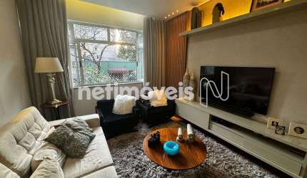 Apartamento à venda no bairro Funcionários com 130 m² e 3 dormitórios/quartos disponíveis.
