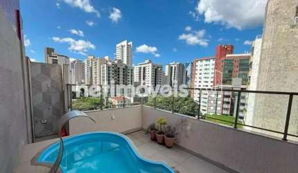 Apartamento cobertura à venda no bairro Santo Antônio com 348 m² e 3 quartos.