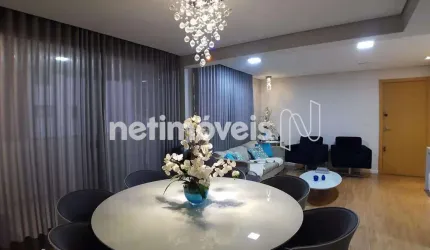 Cobertura à venda no bairro Buritis com 256 m² e 5 dormitórios/quartos disponíveis