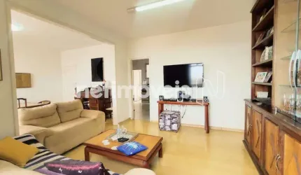 Apartamento para venda no bairro Santa Efigênia com 4 dormitórios e 142 m² de área útil.