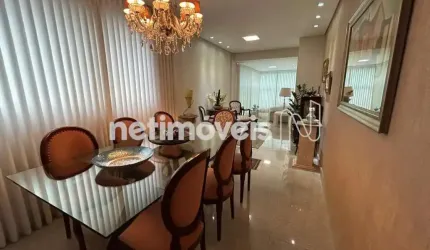 Apartamento cobertura à venda no bairro Serra com 200 m² e 4 dormitórios/quartos.