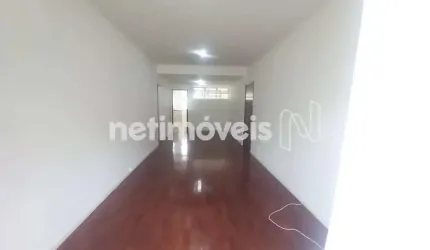 Apartamento à venda no bairro Gutierrez com 120 m² e 3 dormitórios/quartos disponíveis.