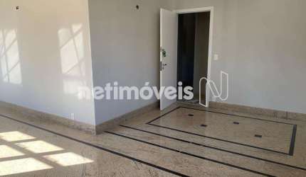 Apartamento cobertura à venda no bairro Serra - 300 m² com 4 dormitórios/quartos.