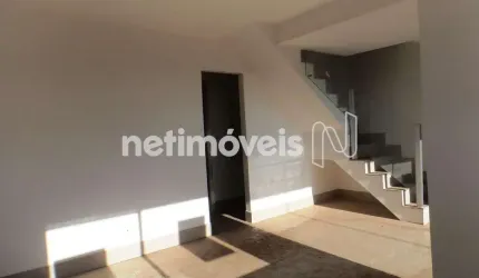 Cobertura à venda no bairro Serra - 114m² com 2 dormitórios/quartos disponíveis!
