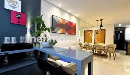 Apartamento à venda no bairro Buritis com 2 dormitórios e 85m² de área útil.