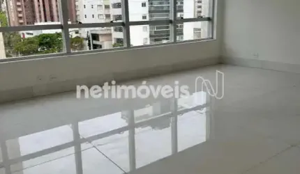 Apartamento à venda no bairro Santo Agostinho com 300 m² e 4 dormitórios/quartos