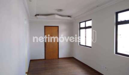 Cobertura à venda com 4 dormitórios no bairro Prado, 180 m² de área útil