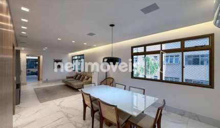 Apartamento à venda no bairro Funcionários com 220 m² e 4 dormitórios/quartos.