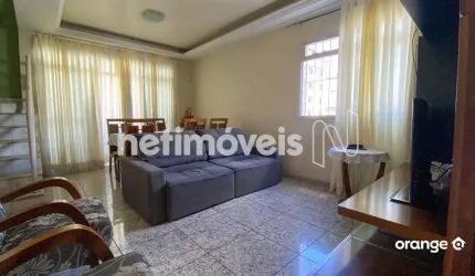 Apartamento cobertura à venda no bairro Prado com 194 m² e 4 dormitórios/quartos.